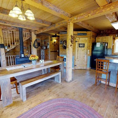 Canyon View Family Cabin, Deck, Tv Room, Games, Bbq, Campfire モンティセロ エクステリア 写真