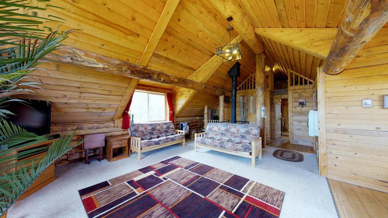 Canyon View Family Cabin, Deck, Tv Room, Games, Bbq, Campfire モンティセロ エクステリア 写真